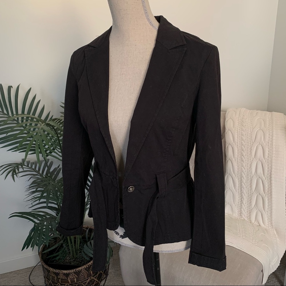 U2 Black Single Button Fitted Classic Belted Blaz… - image 8